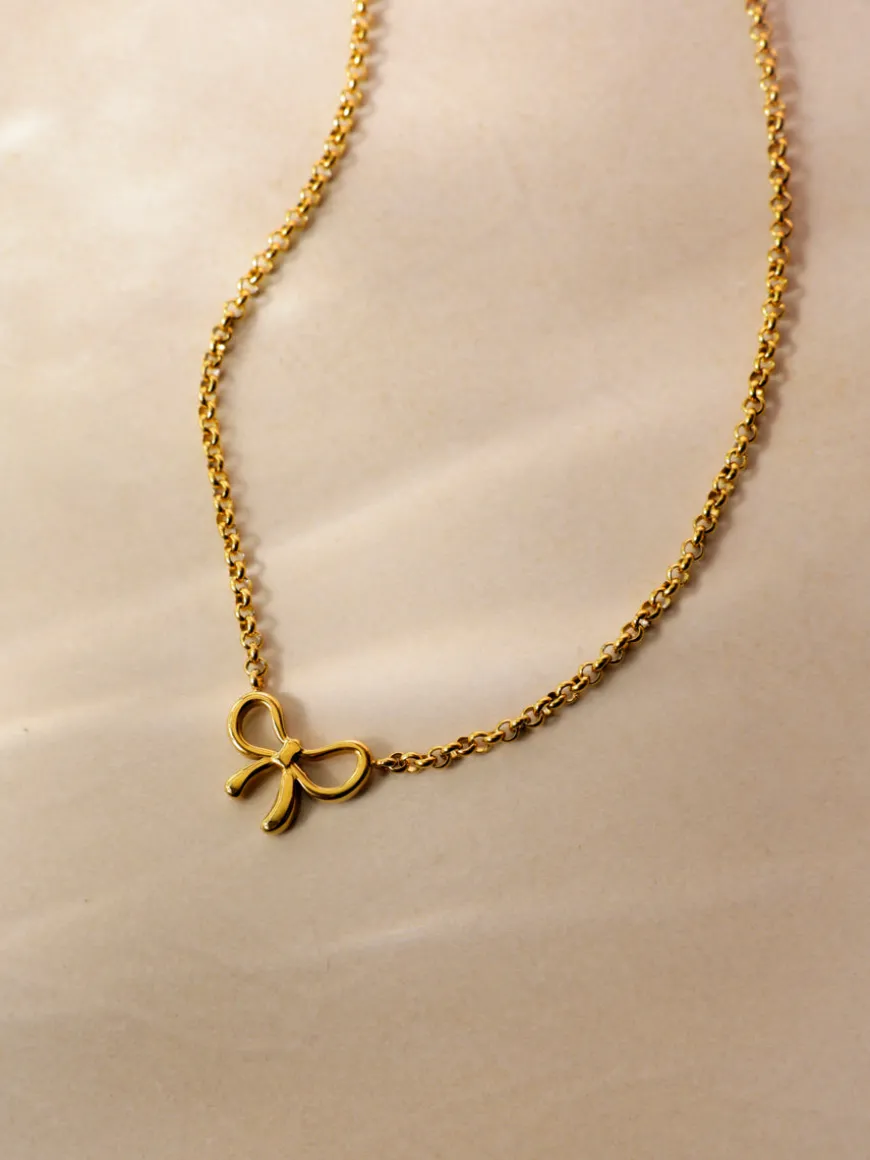 Airy Knot Kette
