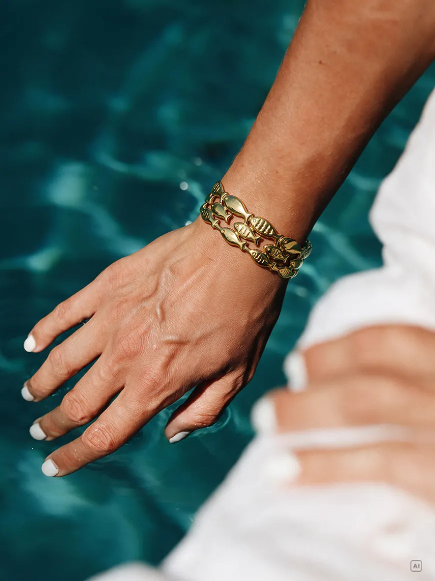 Aquatic Dance Armcuff