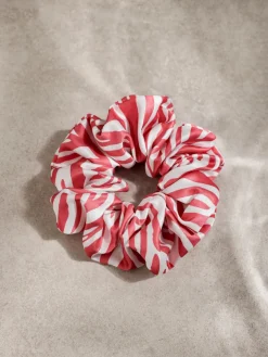 Beachy Vibe Scrunchie Red