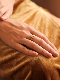 Bead Circle Ring