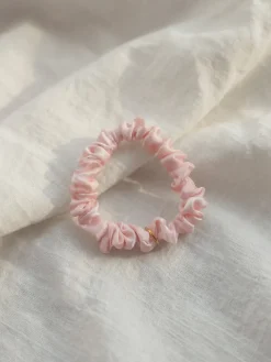 Blissful Pure Silk Scrunchie Cream Pink