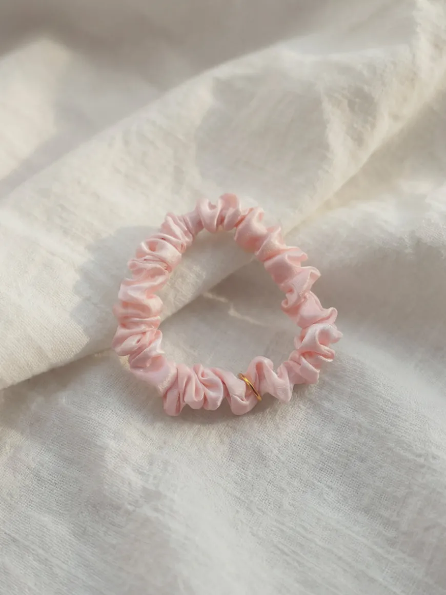 Blissful Pure Silk Scrunchie Cream Pink