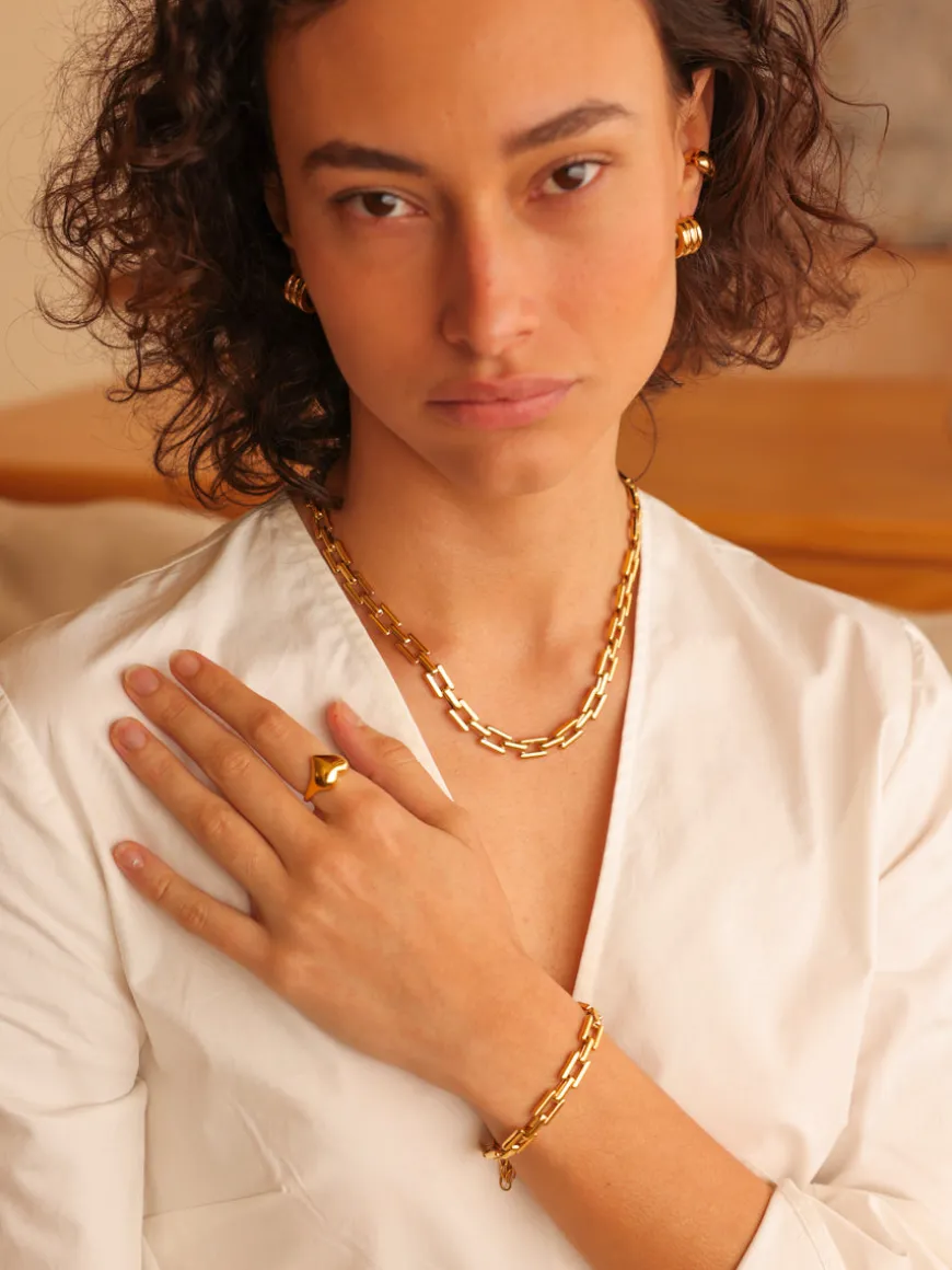 Bold Connection ARMBAND