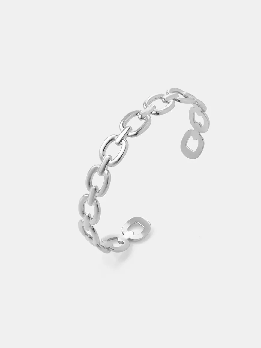 Bold Loop Armcuff