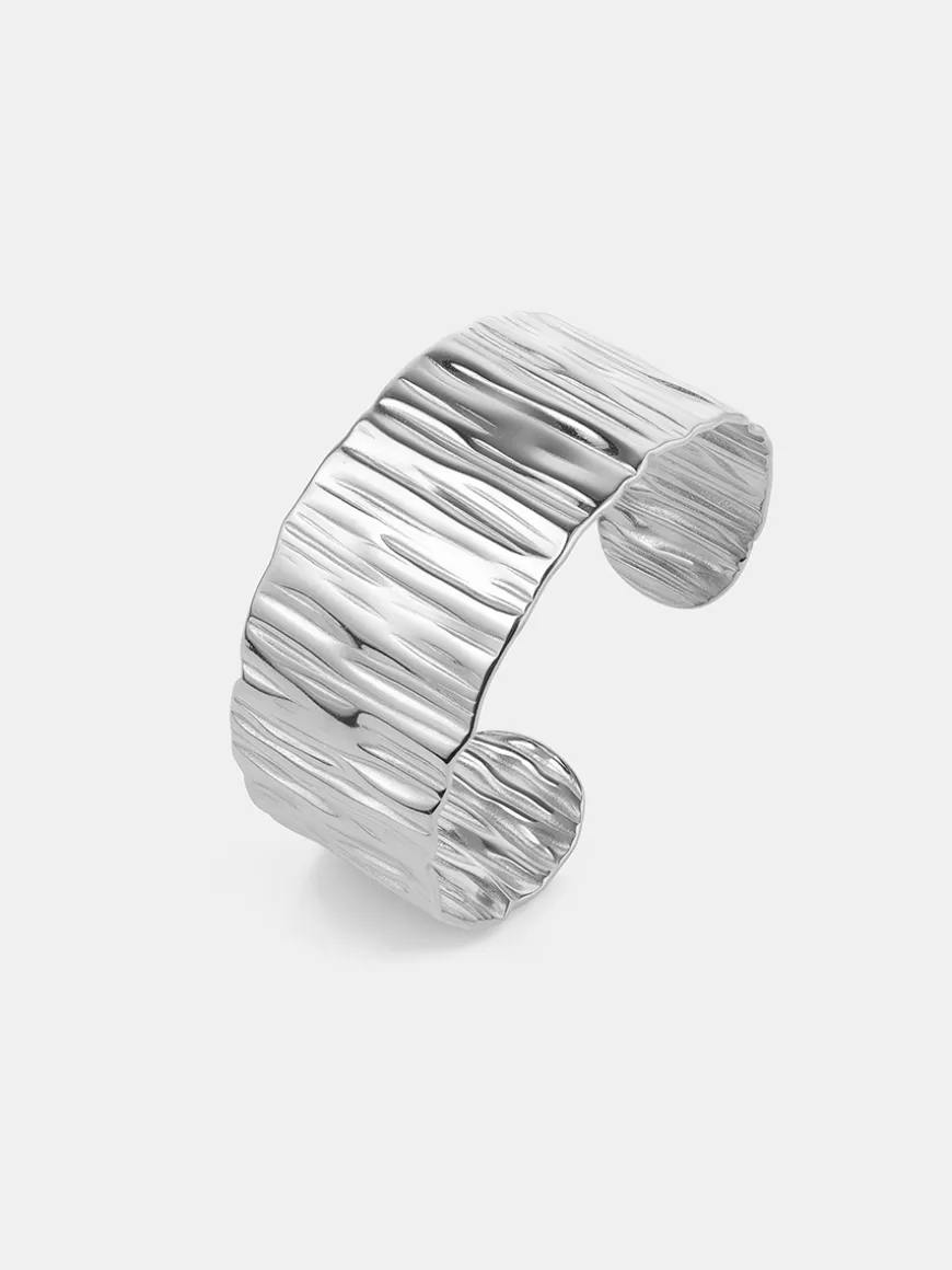 Bold Ripple Armcuff