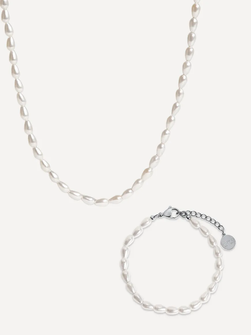 Charming Pearl Set