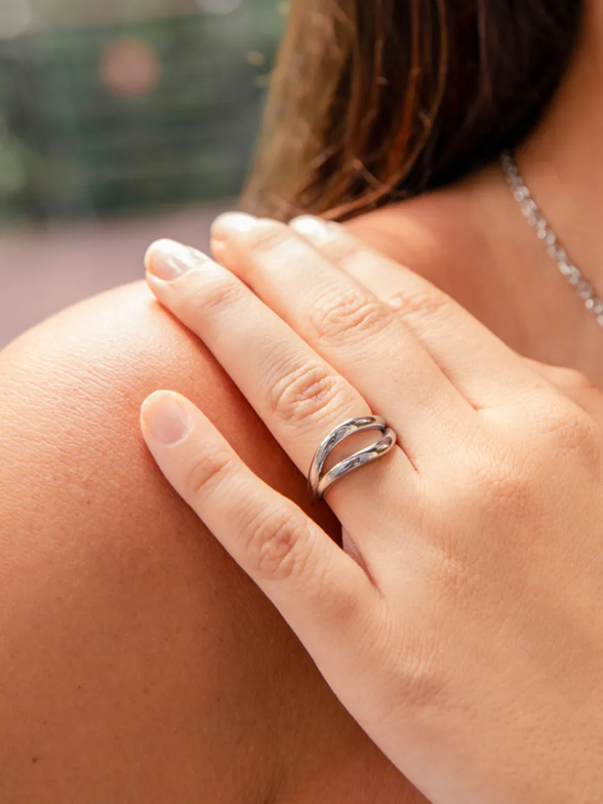 Chic Wave Ring