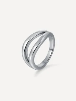 Chic Wave Ring