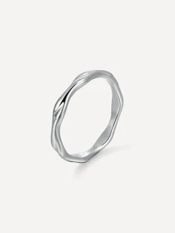 Classic Wave Ring