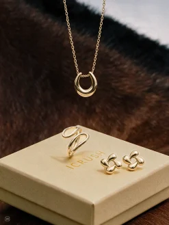 Clove Arch Set