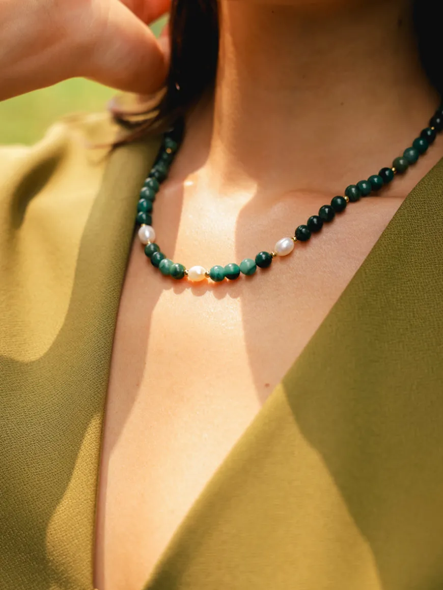 Dawn Pearl Green Kette
