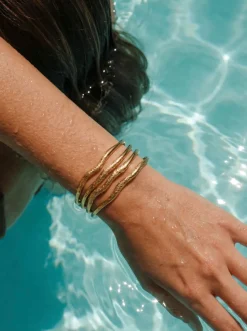 Delicate Ripple Armcuff
