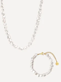 Delightful Pearl Set