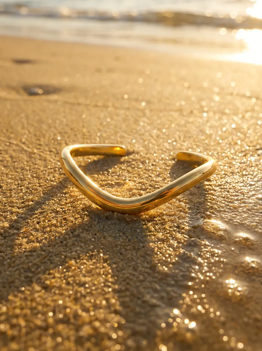 Dreamy Wave Armcuff