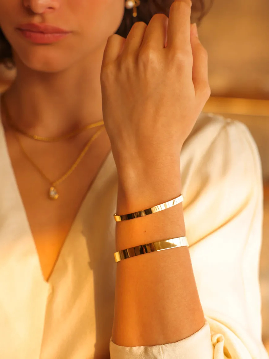 Eclipse Halo Medium Armcuff
