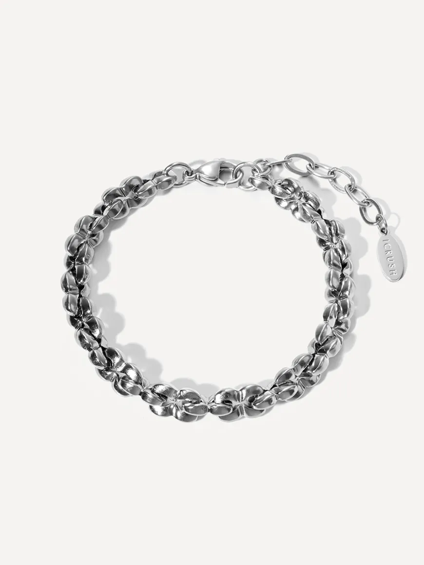 Elegant Thread ARMBAND