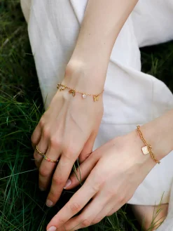Embrace Love ARMBAND