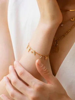 Embrace Love Set