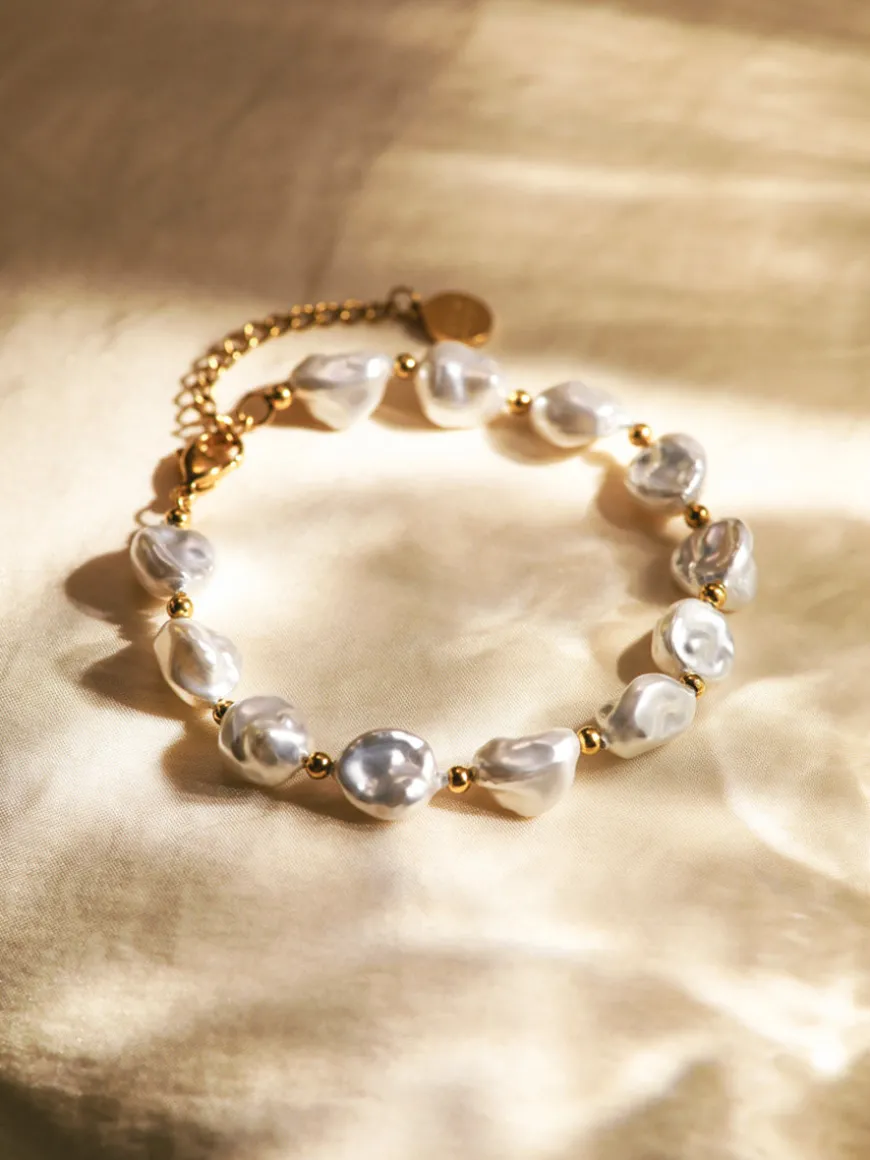 Enchanting Pearl ARMBAND