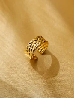 Eternal Touch Ring