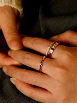 Felice Ring