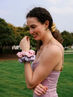 Fluffy Touch Pure Silk Scrunchie Light Pink