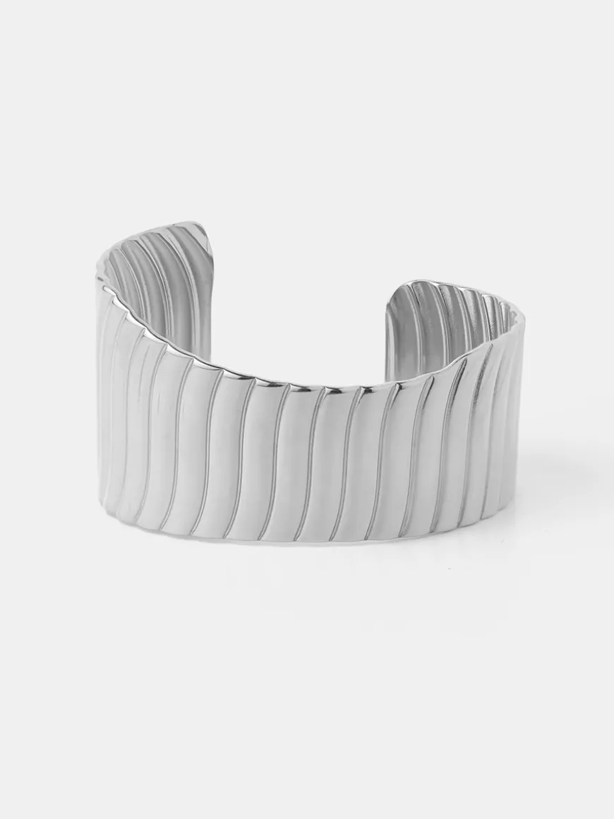Fluid Ripple Armcuff