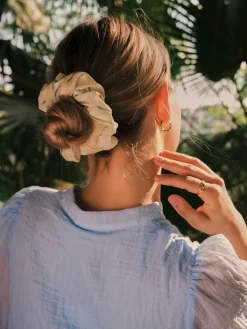 Fresh Wave Green Scrunchie