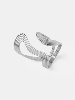 Graceful Curve Ring