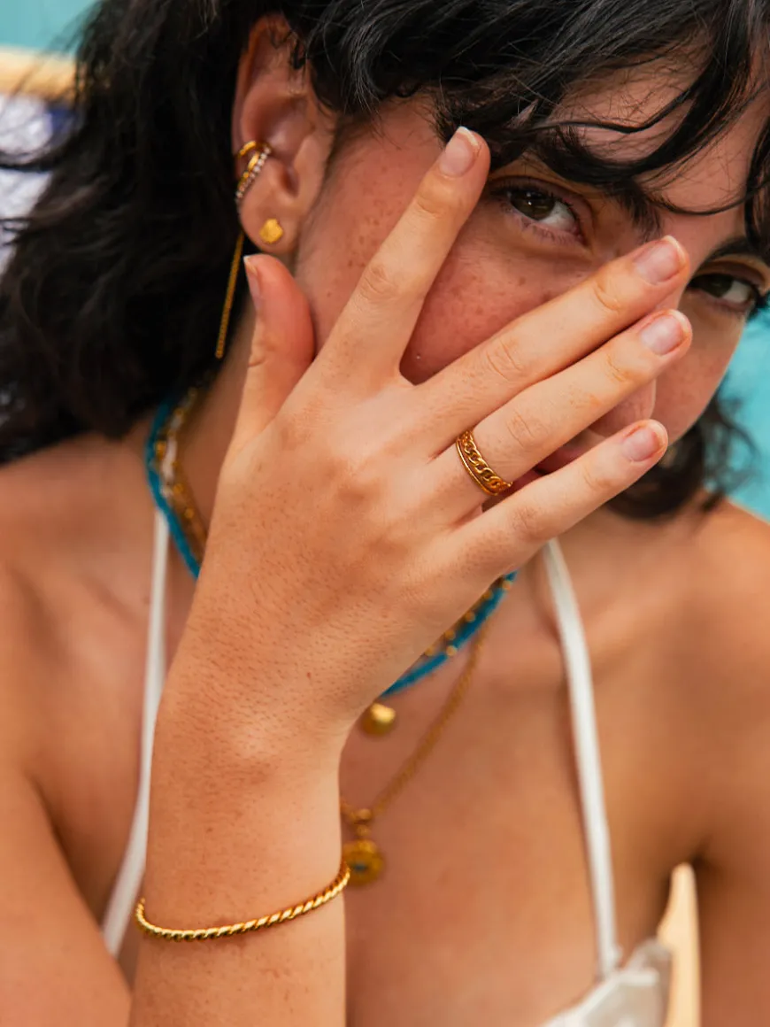 Graceful Interlace Ring