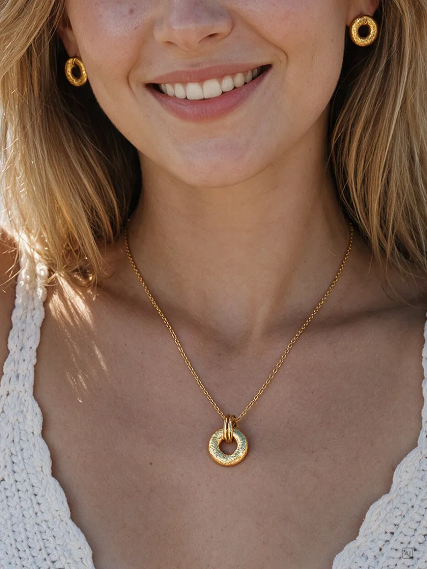 Hammered Texture Kette