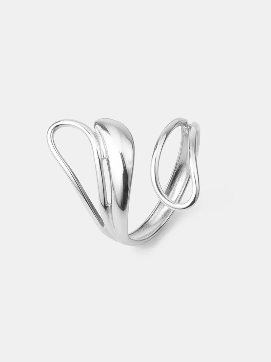 Hollow Harmony Ring
