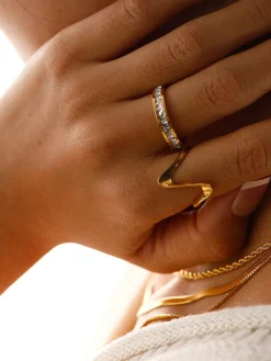 Hyper Space Ring