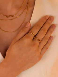 Interlocking Ring