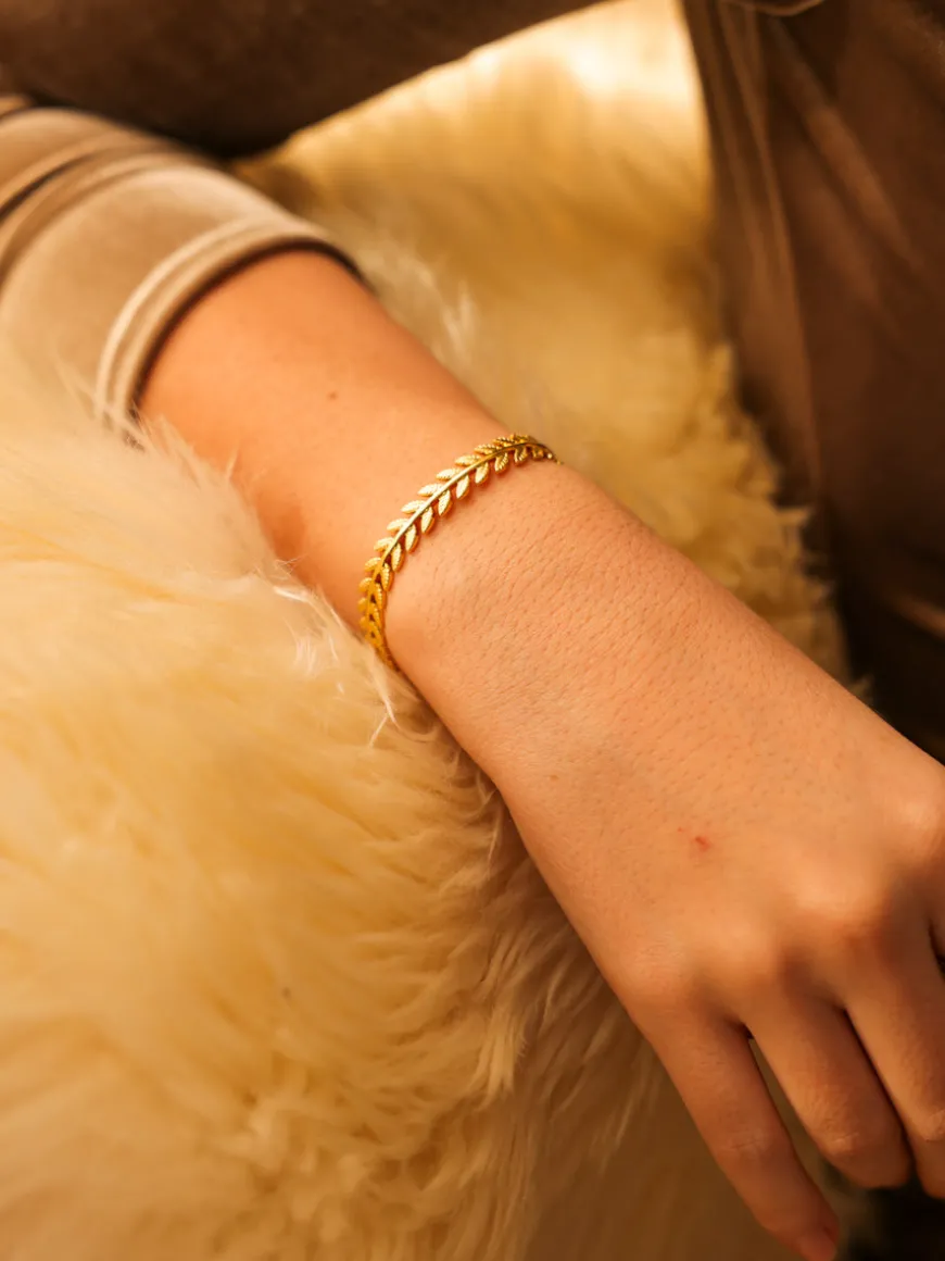 Leaf Echo Armcuff