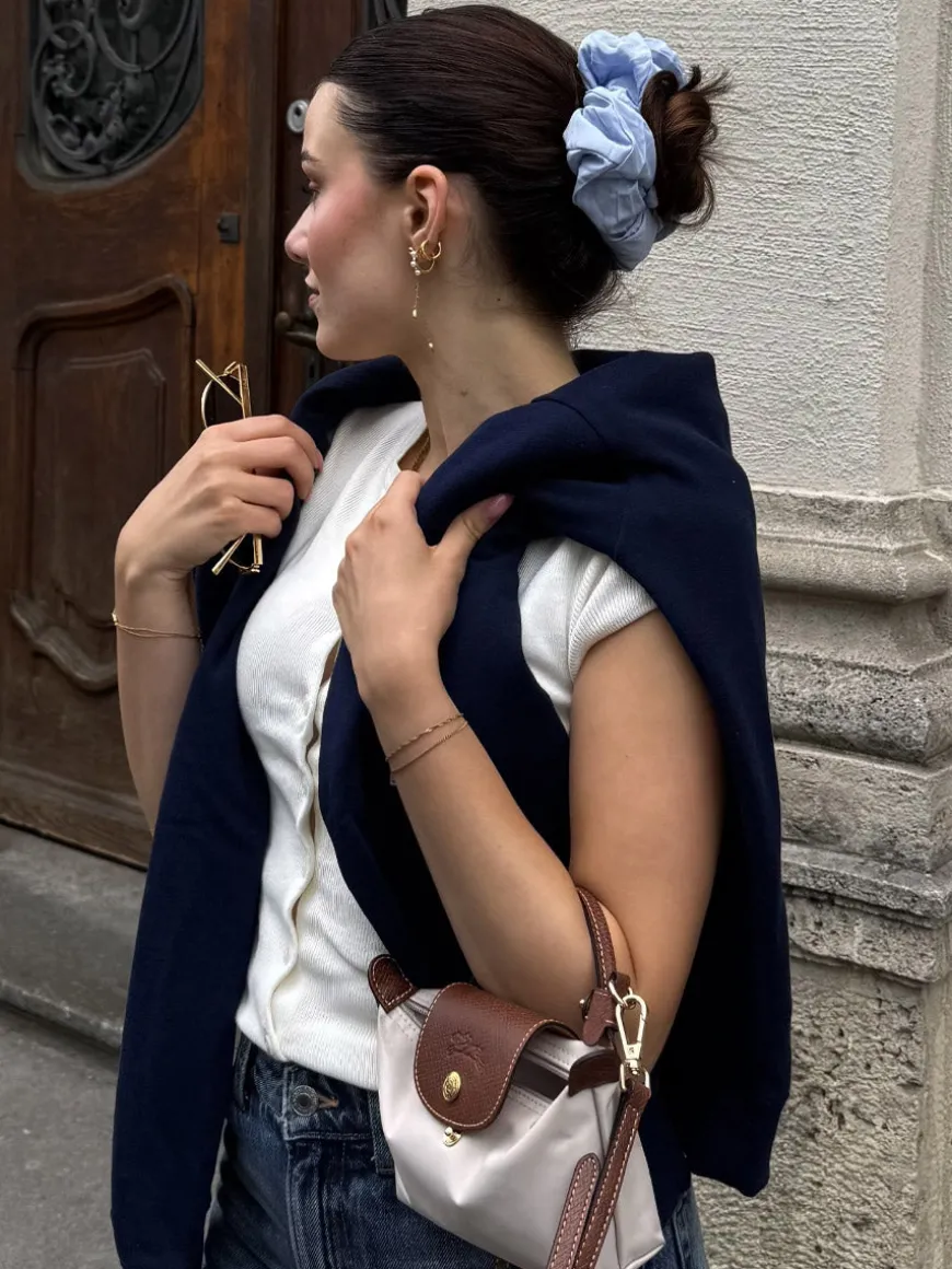 Light Flow Blue Scrunchie