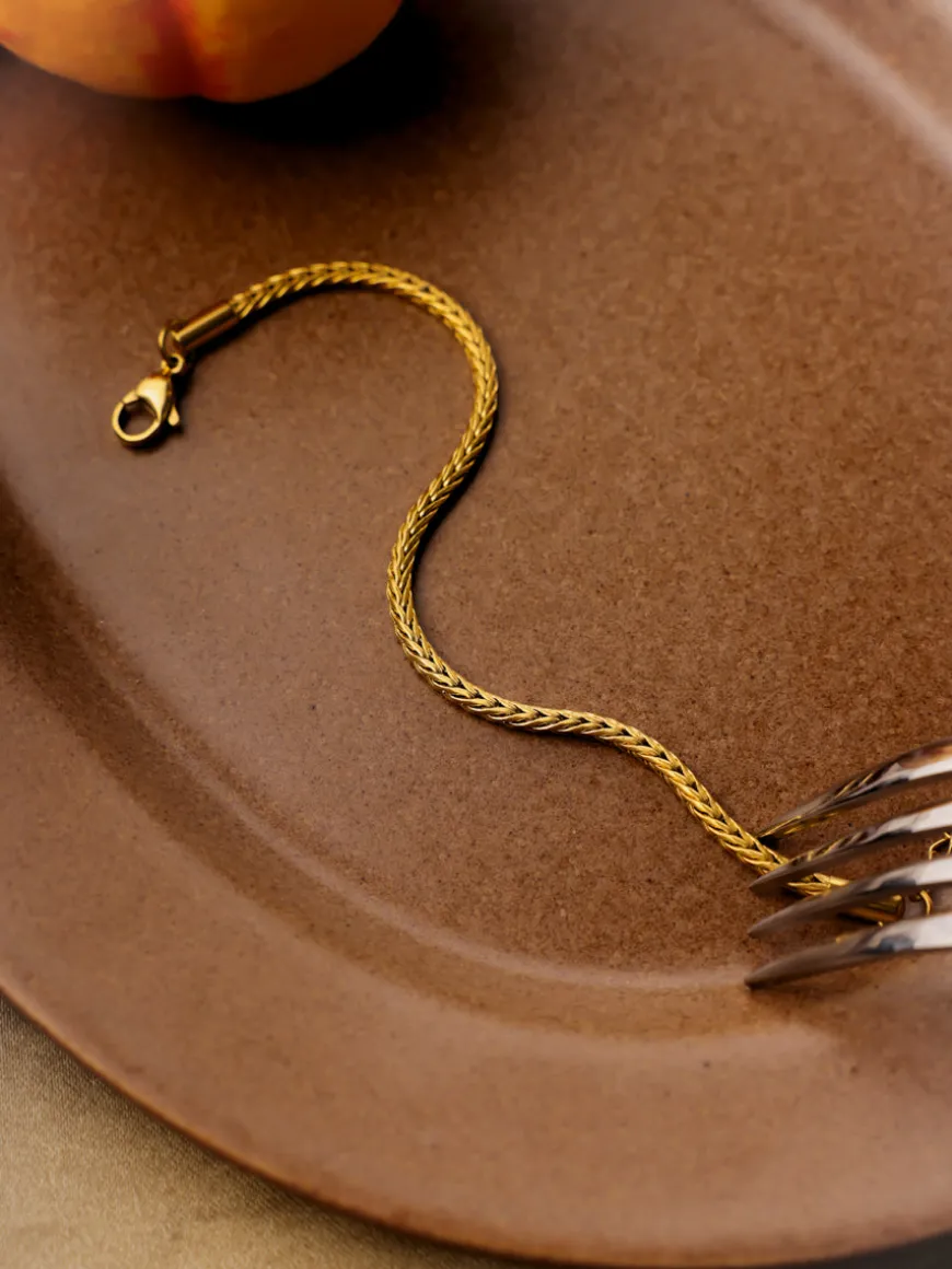 Linear Elegance ARMBAND