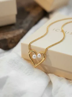Love in Pearl Kette