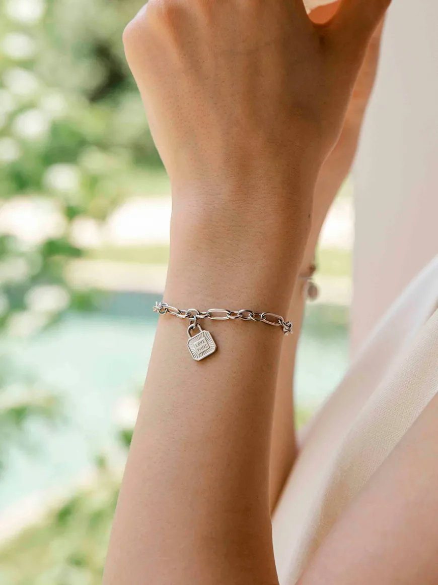 Love Wins ARMBAND