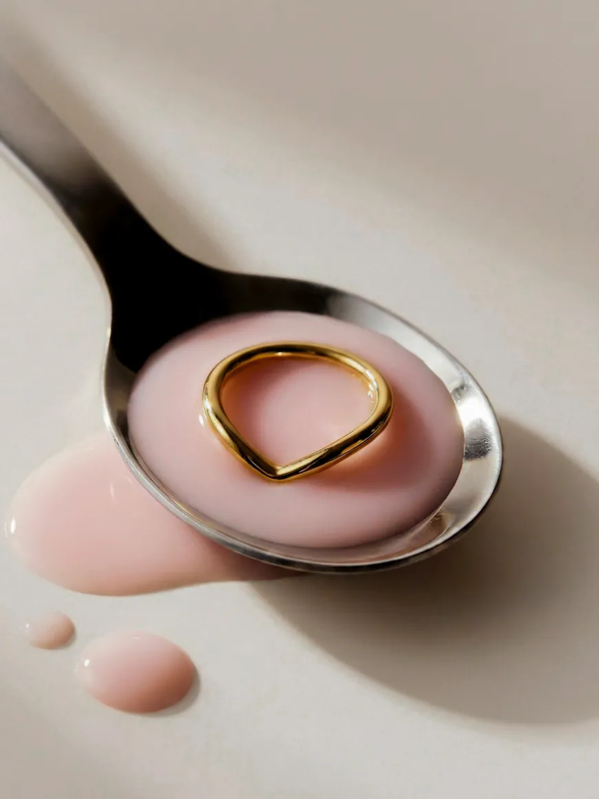 Minimal Beauty Ring