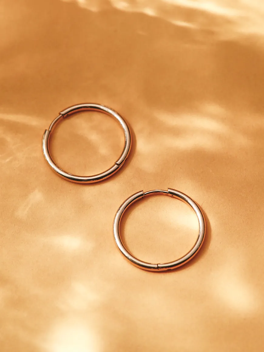 24mm SLIM HOOP MEDIUM OHRRINGE