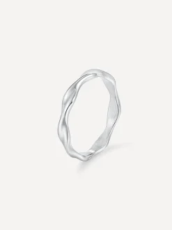 Modern Curve Ring