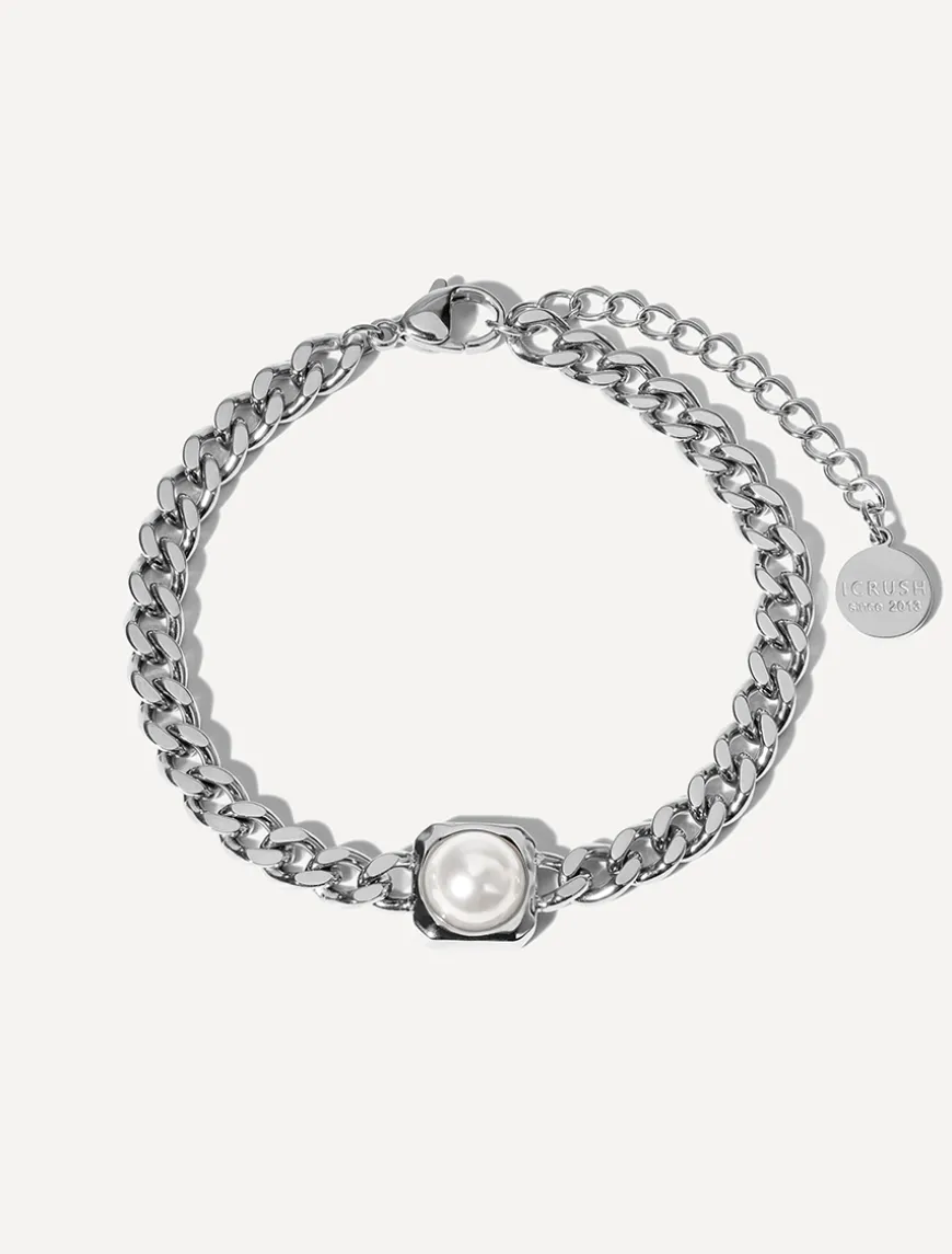Modern Edge Pearl ARMBAND