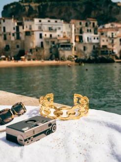 Modern Eternity Armcuff