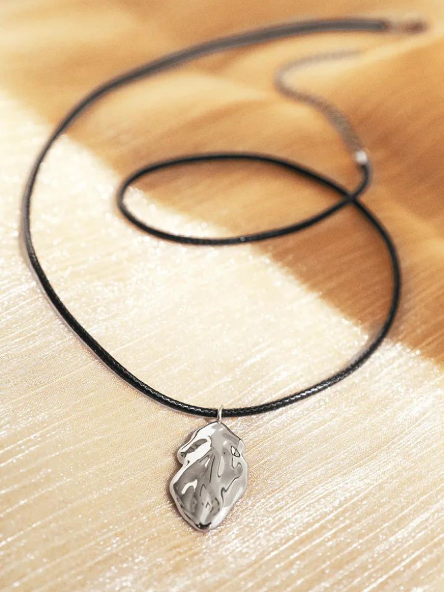 Molten Flow Kette