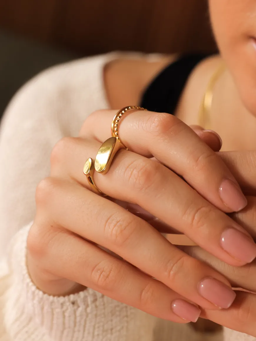 Oval Curve Ring