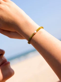 Pearl Dawn Dark Green ARMBAND