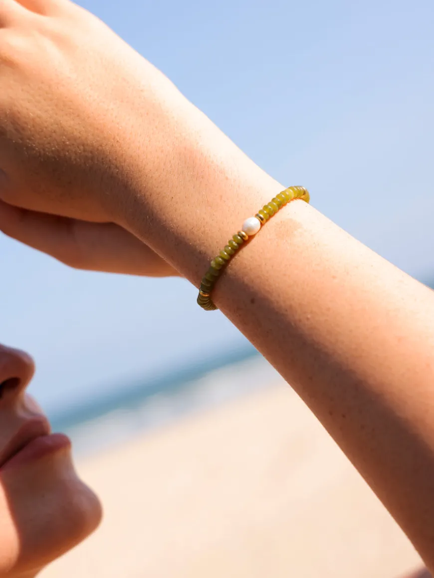Pearl Dawn Dark Green ARMBAND