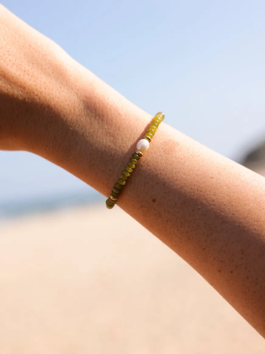 Pearl Dawn Dark Green ARMBAND