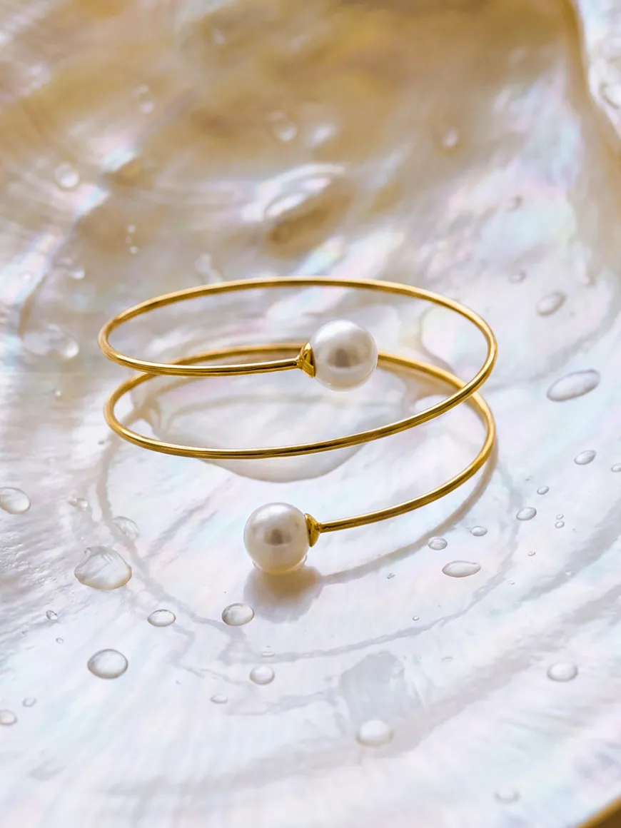 Pearl Night Armcuff